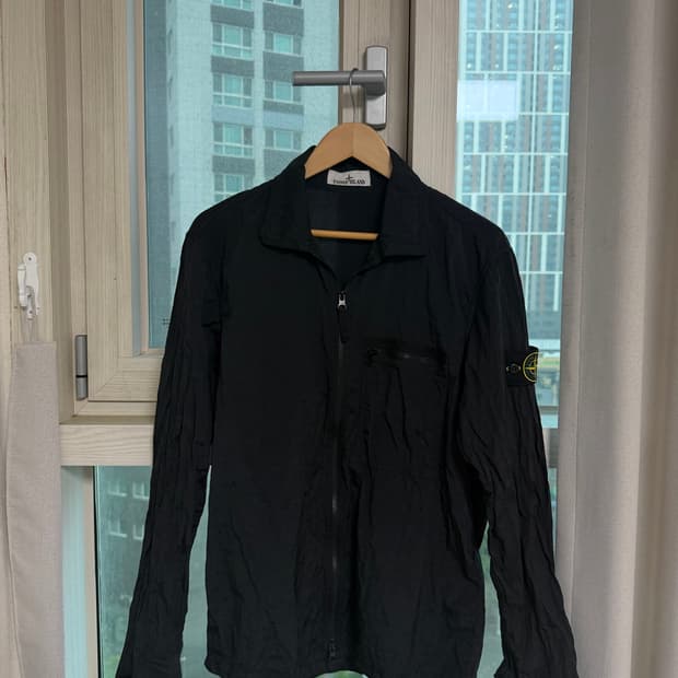 24SS 스톤아일랜드 나일론메탈 오버셔츠 L사이즈