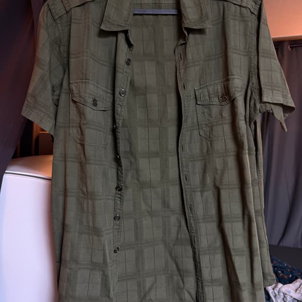 버버리 체크 반팔셔츠