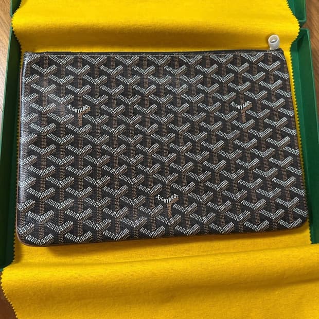 고야드 클러치 MM 블랙/브라운 풀세트