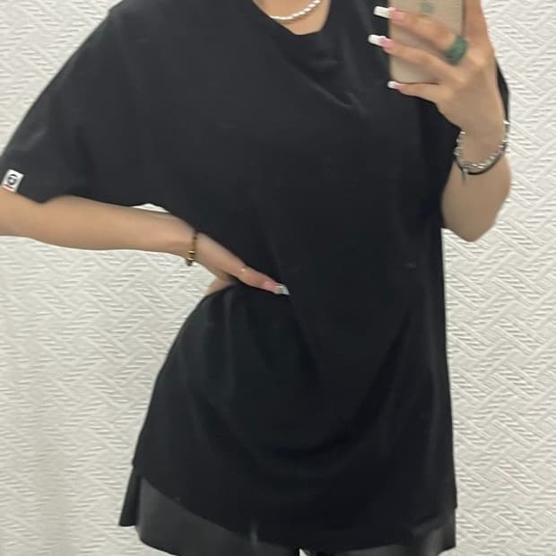 에이프 빈티지 스트릿 락시크 올블랙 자수로고 반팔티 XL C13583