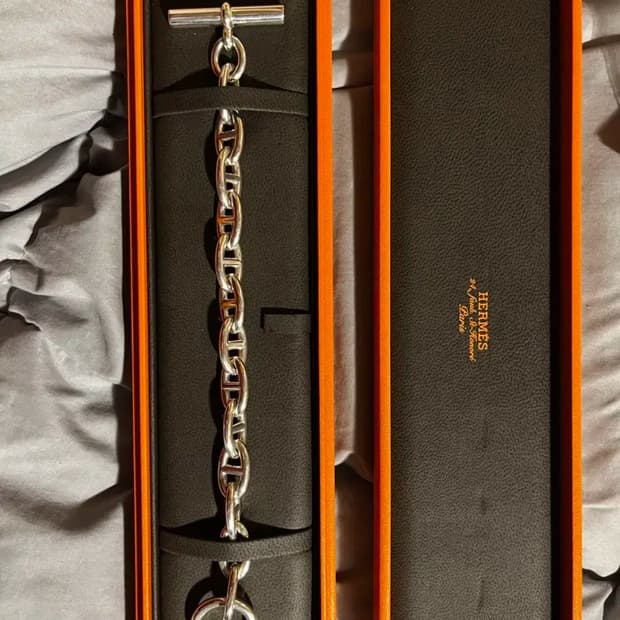 에르메스 샹달 팔찌 GM13 (신세계 센텀시티)