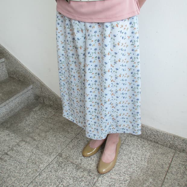 Flower pattern skirt pants