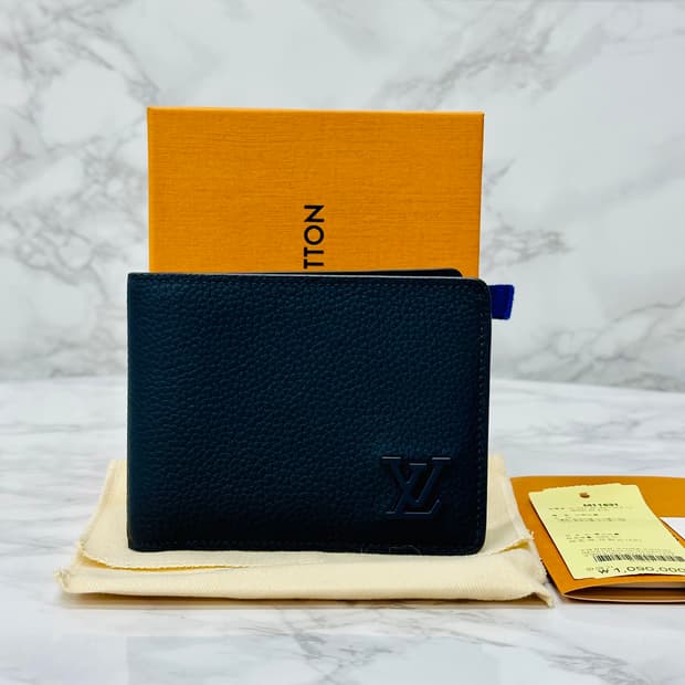 루이비통 에어로그램 반지갑