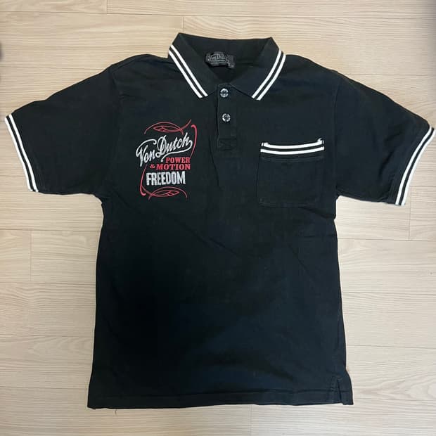 Von dutch 00’s polo shirt