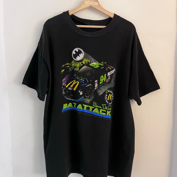 Vintage 1995 “Bat Attack” t-shirt