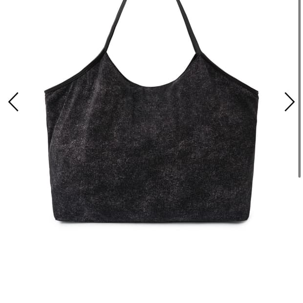 A.ta visible bag 