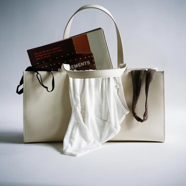 악토브헤 까바백 에그쉘컬러