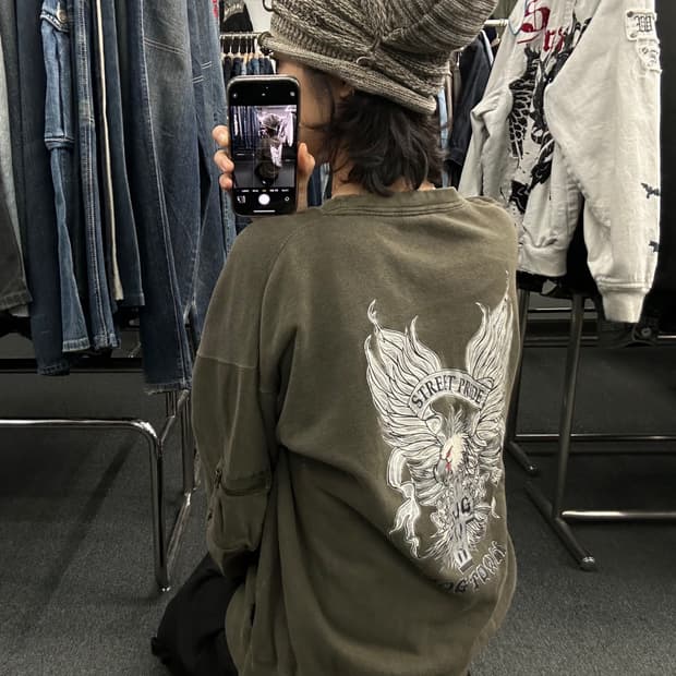 OS)도그타운 Dogtown y2k 포켓 디테일 백프린팅 스웻셔츠