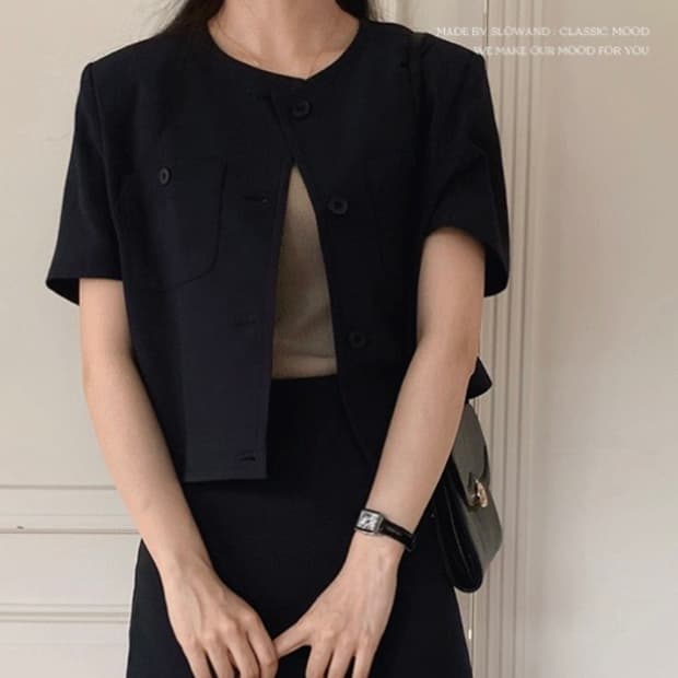 (미착용, 새상품) 슬로우앤드 에이브 노카라 하프자켓 봄 여름 정장