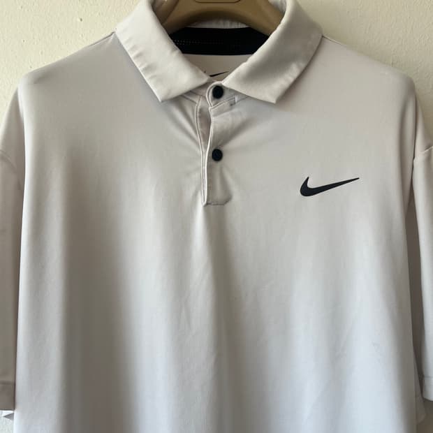 나이키 남성 아이보리 기능성반팔티셔츠 카라티셔츠
