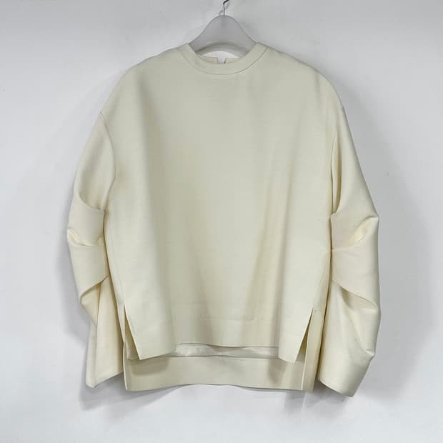 몽또또 핀턱 슬리브 맨투맨