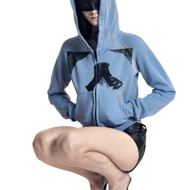 604service CROSS CHARM HOODIE ZIP-UP