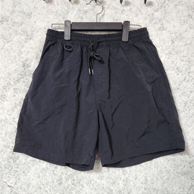 J569 [M] 코드그라피 나일론 반바지