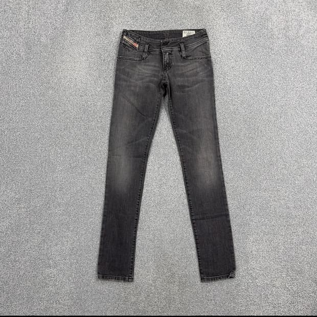 디젤 로우라이즈 스터드 스키니 진