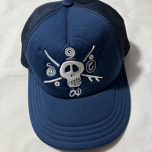 00s 스투시 스컬 메쉬 트러커 캡 네이비