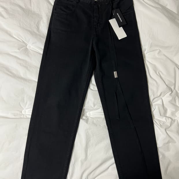 앤드뮐미스터 블랙 데님 팬츠