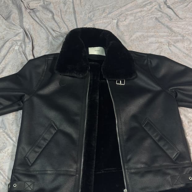 레프트서울 무스탕 팝니다 