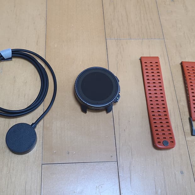 순토 버티컬 티타늄 솔라