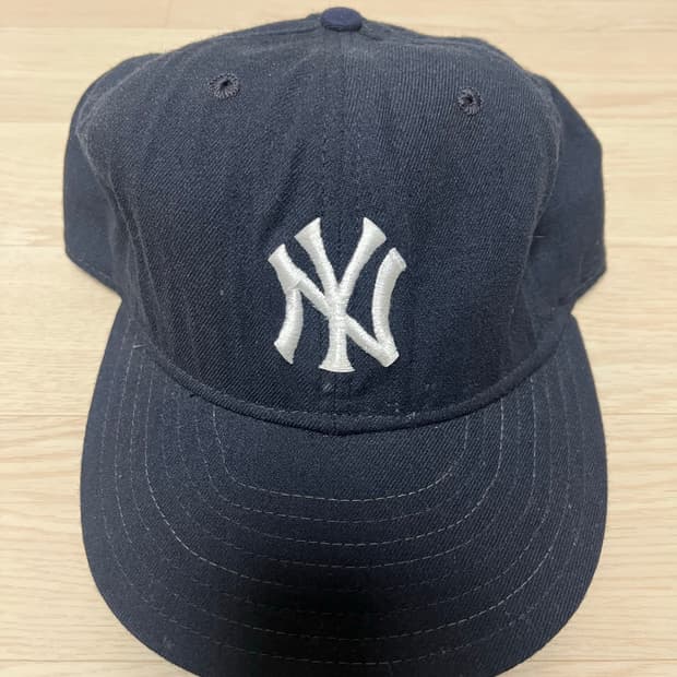 90s 빈티지 양키즈 뉴에라 캡 모자