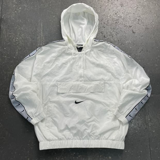 105 나이키 빅스우시 사이드라인 아노락