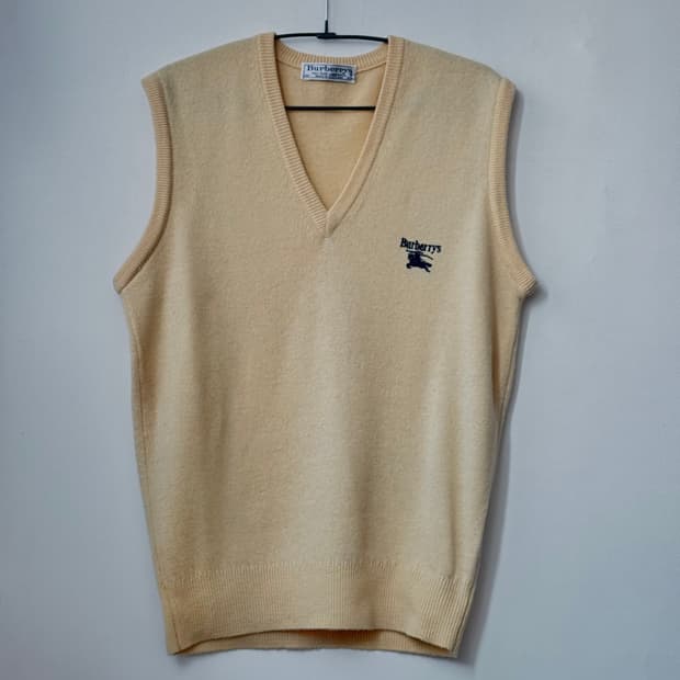 빈티지 버버리 브이넥 니트