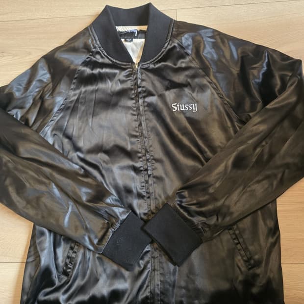 스투시 캘리포니아 사틴 자켓 블랙