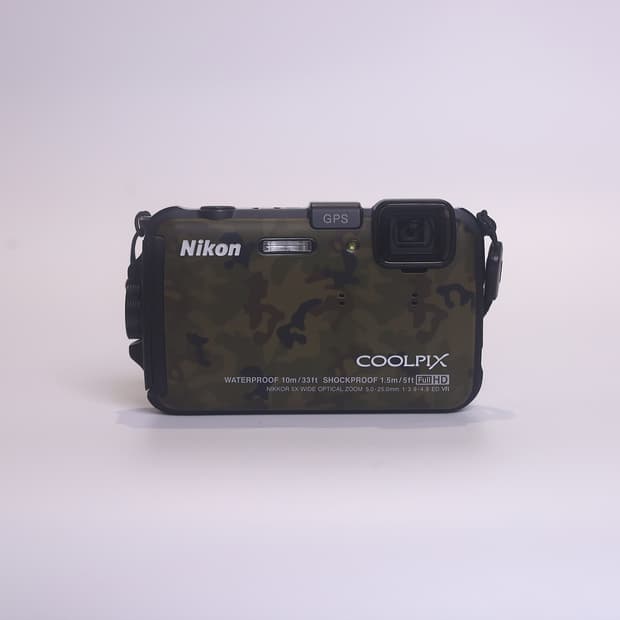 니콘 쿨픽스 AW100