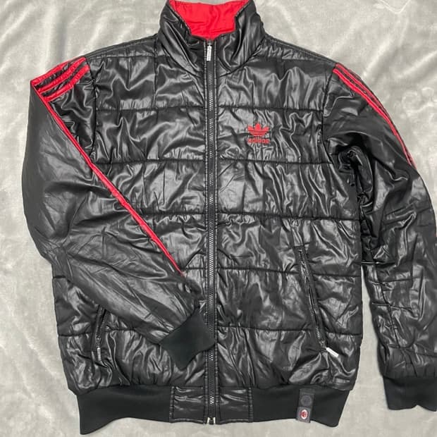 아디다스 AC밀란 리버시블 양면 경량패딩