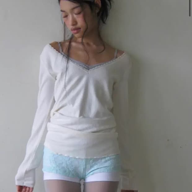 샵페어리 iris long top (cream)