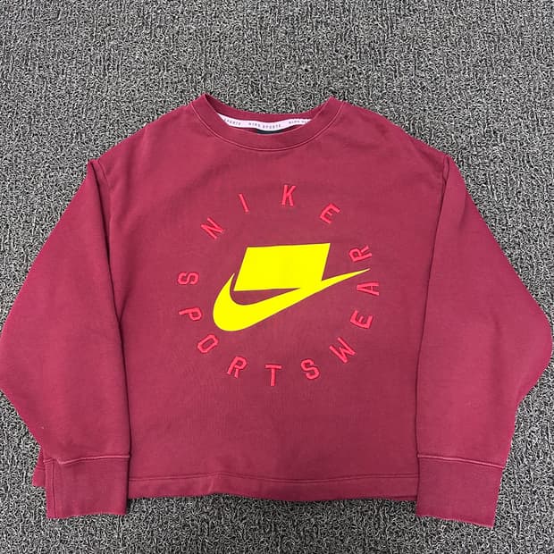 NIKE 나이키 여성 크롭 맨투맨 버건디 L