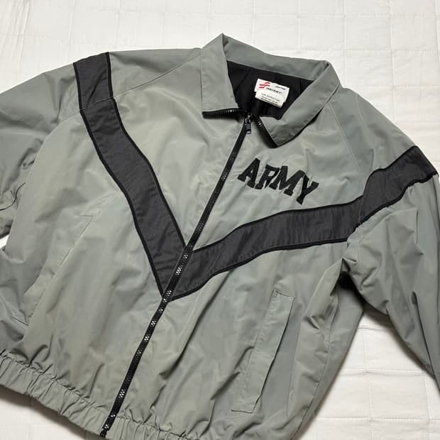 US Army IPFU 트레이닝 자켓 S-R