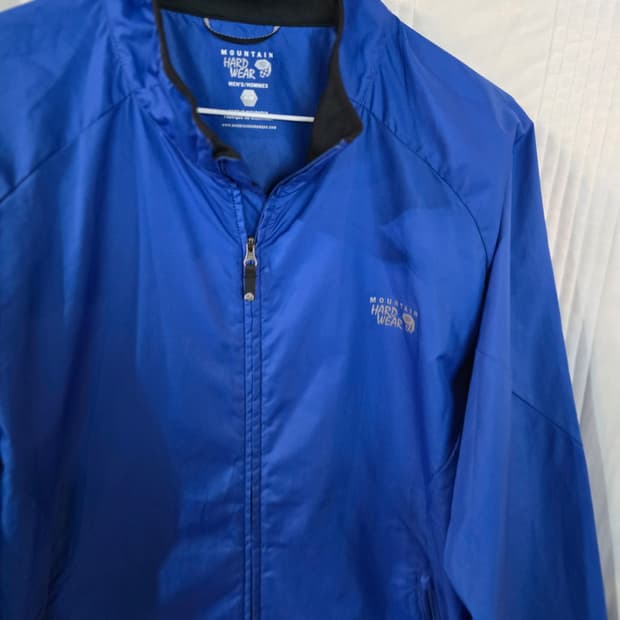 마운틴하드웨어 바람막이 