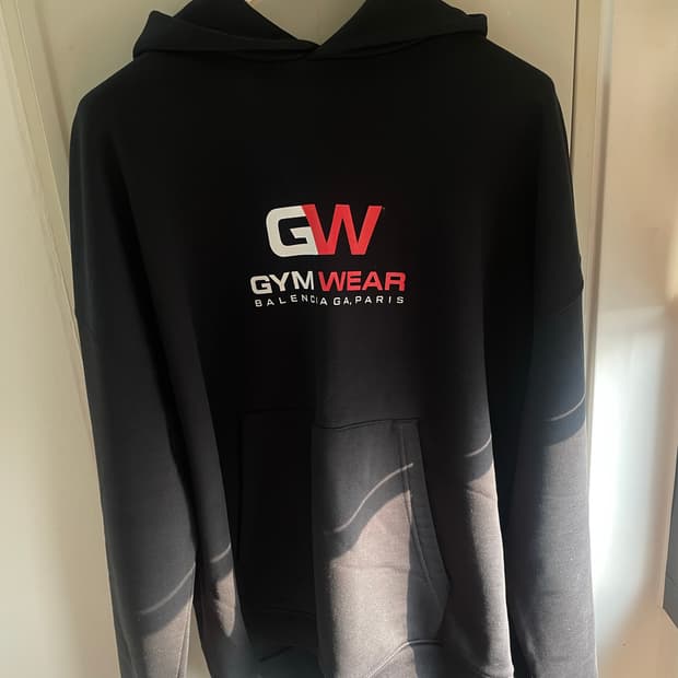 발렌시아가 짐웨어 후드 