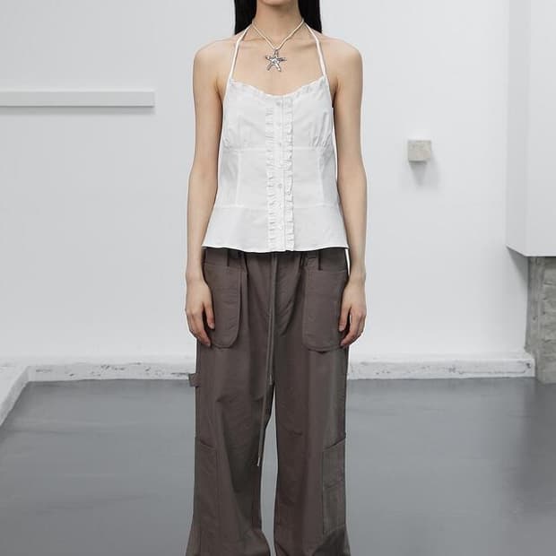 FRILL HALTER PEPLUM BLOUSE
