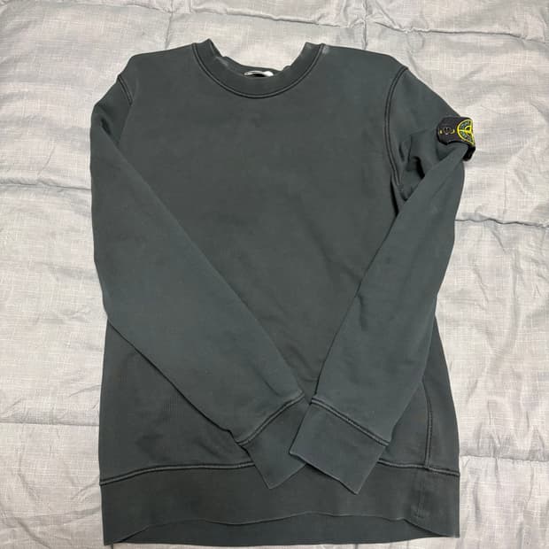 스톤아일랜드 맨투맨