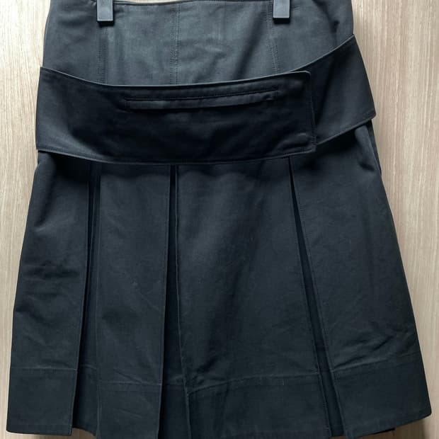 EE 누마레 belted pleated skirt [S]