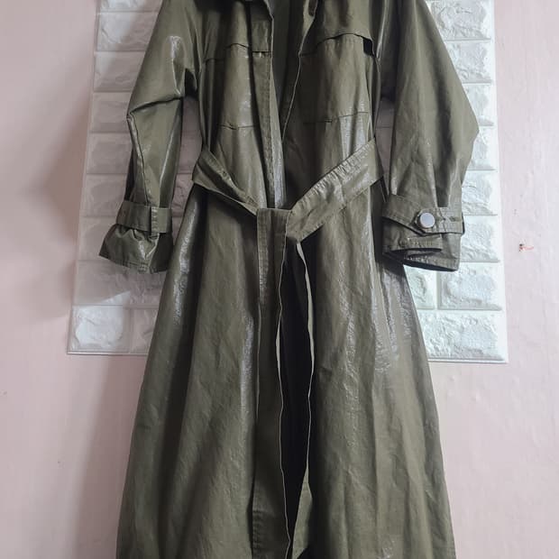 Shine couture 카키트렌치(55~66)