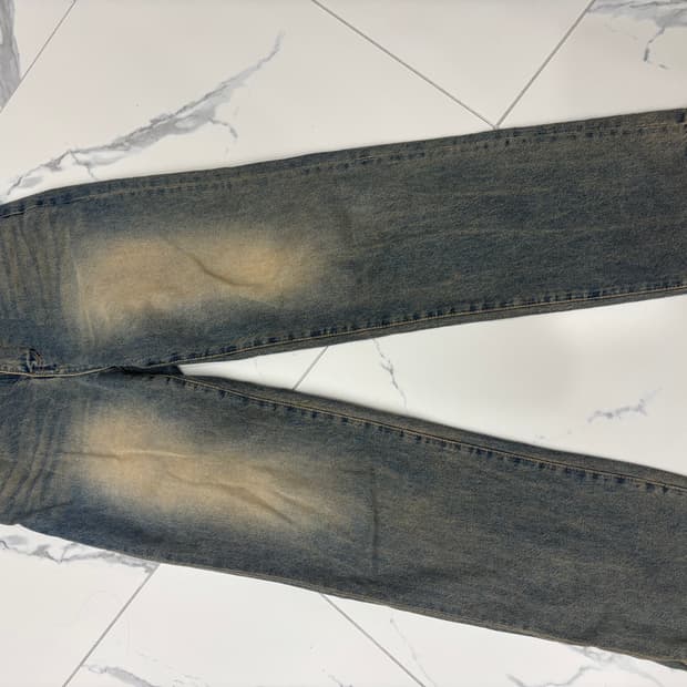 샌드워싱 세미와이드데님 판매합니다