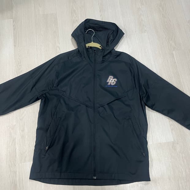 나이키 블루리본 러닝자켓 블랙 L