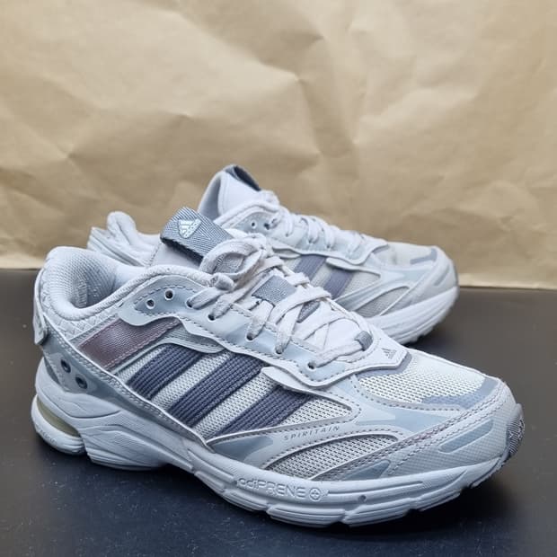 아디다스 스피리테이2000 운동화 235