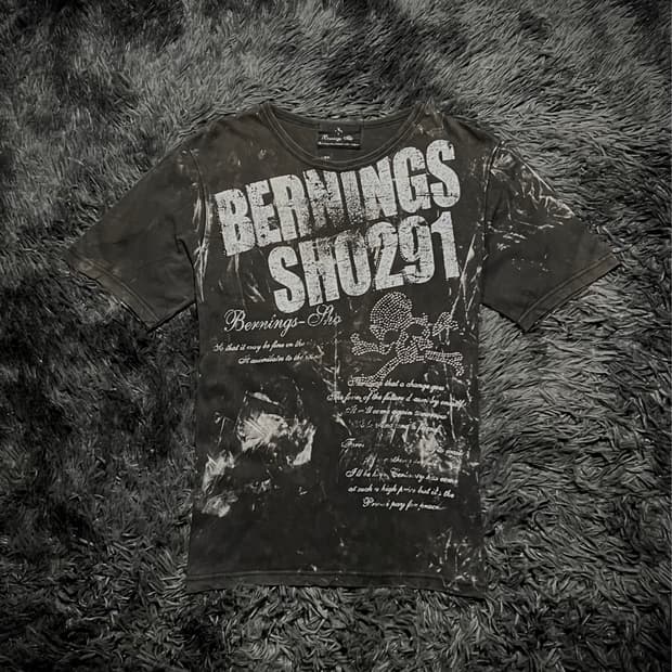 Bernings -Sho 그런지 워싱 프린팅 스컬 큐빅 반팔 티셔츠