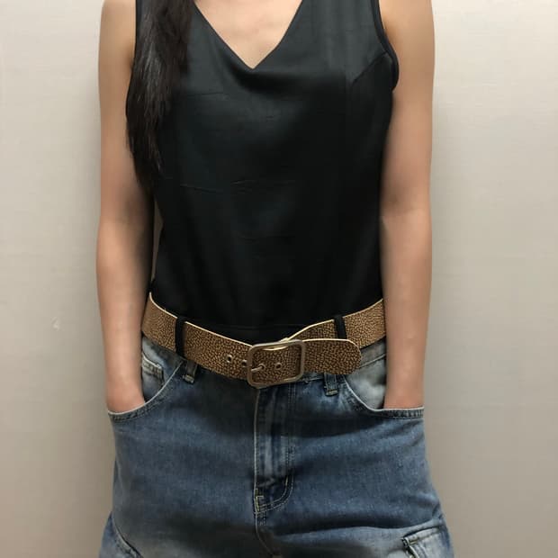 빈티지 블랙 벨티드 탑