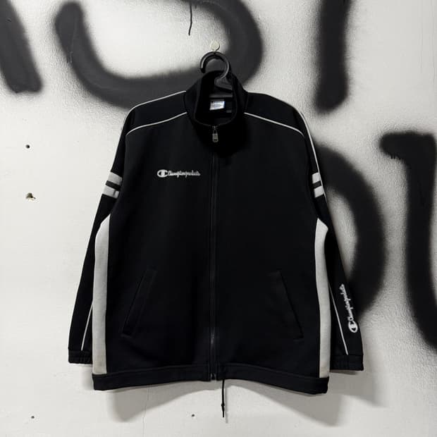 챔피온 재팬 올드스쿨 범고래 배색 집업 져지 자켓