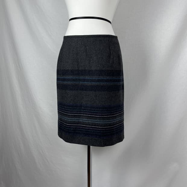 Maxmara 스트라이프 그레이 스커트