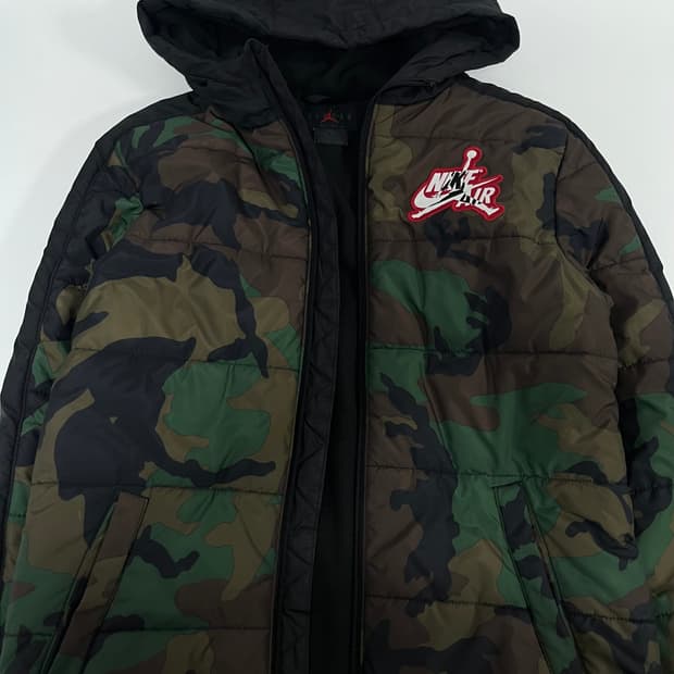 나이키 조던 카모 패딩