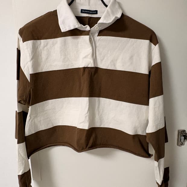 브랜디멜빌 크롭 럭비셔츠 