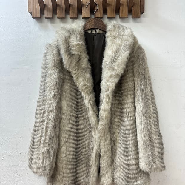 일본빈티지 SEVET 퍼 코트 (Fake Fur)