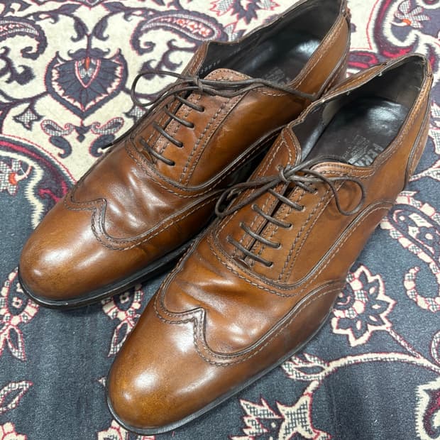 Salvatore Ferragamo 브라운 윙팁 옥스퍼드 수제화