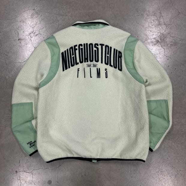 나이스 고스트 클럽 민트 컬러 스펠아웃 플리스 자켓