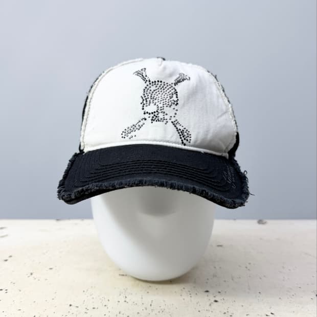 Roen skull cap